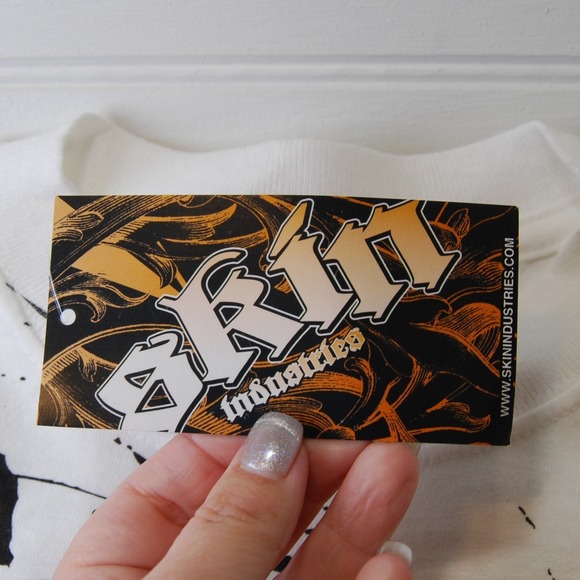 Vintage Skin Industries T-Shirt Mens Small NWT Grunge Y2K Biker Skater Crewneck - Picture 6 of 8